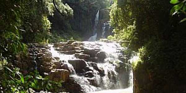 Reserva-PR-Salto da Usina Rio Maromba-Foto:Gerson Gomes