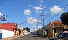 Ribeiro Claro - Rua da cidade-Foto:J.Roberto B. Lamoso  