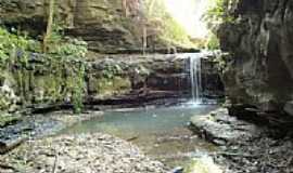 Rio Azul - Cachoeira das pacas por dmundo horwat