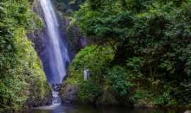 Igua - cachoeira do dino - vale do riacho do camberiba - igua  - ba, Por Nelo Ferrari