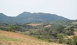 Roa Velha - Vista da regio e ao fundo a Serra do Mar em Roa Velha-Foto:Eduardo Jose Jankosz