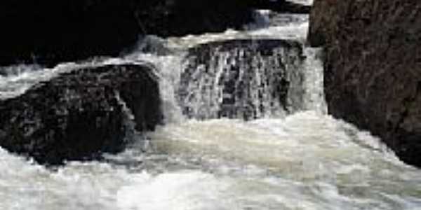Cachoeira Saltão em Salto do Lontra-PR-Foto:clausirjm