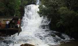 Santa Maria do Oeste - Cachoeira Ouro Verde