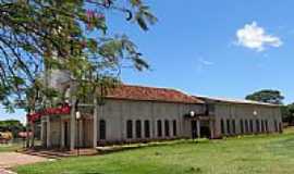 Santa Mnica - Igreja Matriz de Santa Mnica-Foto:Ricardo Mercadante