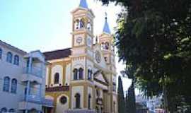 Santo Antnio da Platina - Igreja Matriz de Santo Antonio de Pdua
foto Vicente A. Queiroz