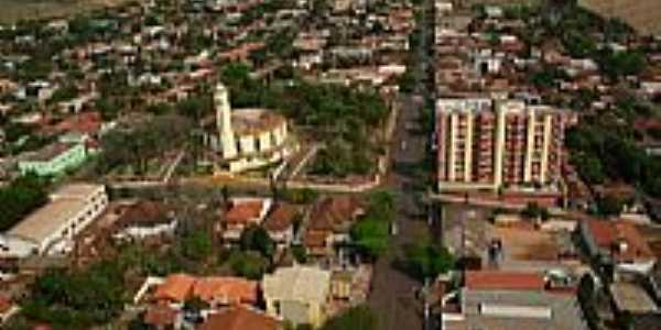 So Pedro do Iva-PR-Vista area da Igreja e centro da cidade-Foto:juliocesarsilvalino.