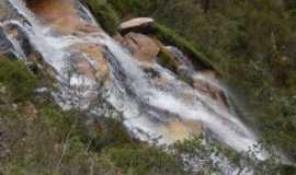 Tibagi - Cachoeira- Parque Estadual Guartel, Por Yara Braga Ferrari