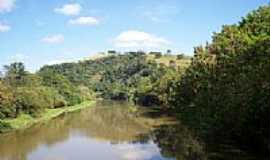 Tomazina - Rio das Cinzas foto
por Rubens Galvo (Panoramio)