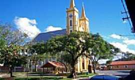 Tomazina - Igreja Matriz foto
por Rubens Galvo (Panoramio)