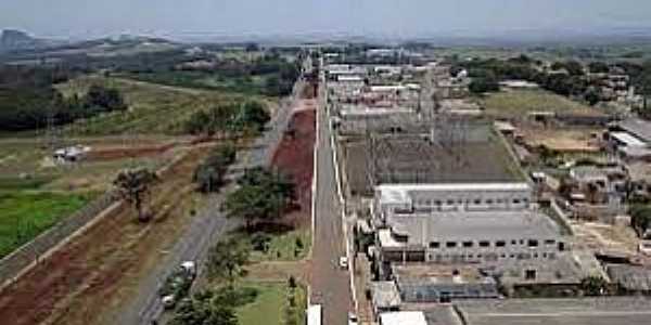 Imagens do distrito de Vassoural, municpio de Ibaiti/PR