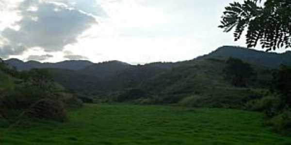 Prximo a Fazenda da Embrapa, em Baro de Juparan.