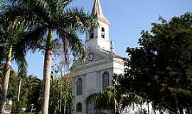 Barra do Pira - Barra do Pira-RJ-Catedral de SantAna-Foto:Vicente A. Queiroz