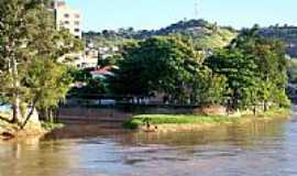 Barra do Pira - Rio Paraba do Sul,Foz do Rio Piar em Barra do Pira-Foto:Jorge A. Ferreira Jr