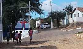 Itaet - Cruzeiro ao lado da Igreja em Itaet-BA-Foto:oficinascartoneras.