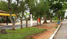 Casimiro de Abreu - Casimiro de Abreu-RJ-Avenida central-Foto:Erick Aniszewski