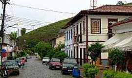 Conservatria - Rua central de Conservatria-RJ-Foto:Jorge A. Ferreira Jr