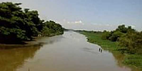 Rio Iguau em Duque de Caxias-Foto:Leonardo S. Oliveira