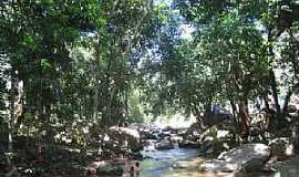 Glicrio - Glicrio-RJ-Cachoeira Siraca-Foto:flogao.com.br