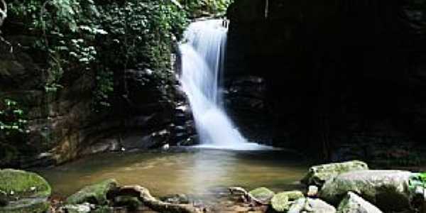 Glicério-RJ-Cachoeira das Andorinhas-Foto:Duan Siqueira