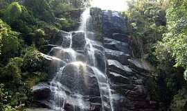 Itatiaia - Itatiaia-RJ-Cachoeira Vu da Noiva no Parque Nacional-Foto:pt.wikipedia.org