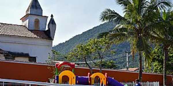 Imagens do distrito de Manoel Ribeiro, municpio de Maric/RJ