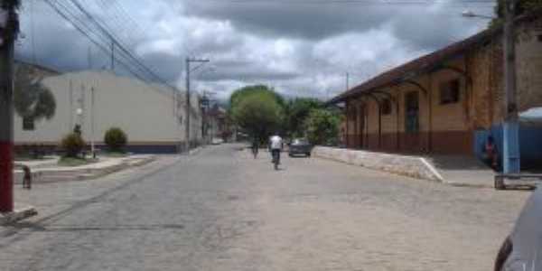 AV. CEL MACRIO- RETIRO RJ, Por LEONIR COSTA