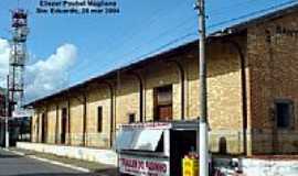 Santo Eduardo - Estao Ferroviria -
Foto Eliezer Magliano