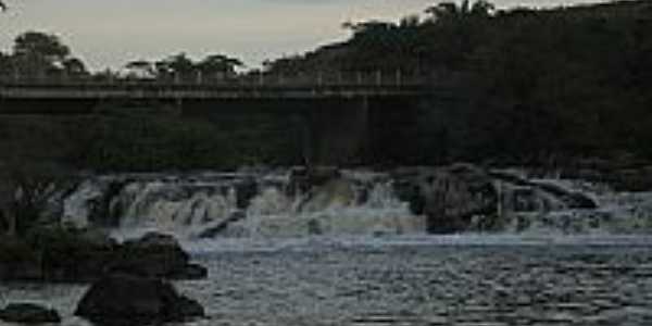 Itanhi-BA-Ponte e Cachoeira do Itanhi-Foto:viagemeviagem.com.br