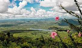 Martins - Martins-RN-Vista da regio e a Serra de Martins