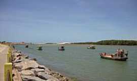 Porto do Mangue - Porto do Mangue-RN-Embarcaes no Rio das Conchas-Foto:Joserley Carlos