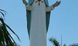 Crabas - Imagem de Nossa Senhora do Corao de Ouro