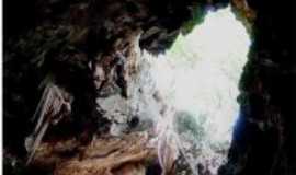 Ituau - gruta da Mangabeira, Por Cristina Rocha