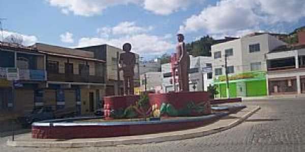 Jaguaquara-BA-Praa dos Imigrantes-Foto:edvaldobarrosse