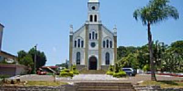 Praa e Igreja Matriz de Aratiba-RS-Foto:Auri Brando