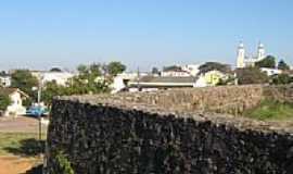Caapava do Sul - Muro do Forte D.Pedro II-Foto:Henrique de BORBA