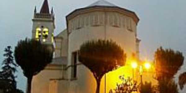 Cotipor-RS-Imagem ao amanhecer da Matriz de N.Sra.da Sade-Foto:Adao Wons
