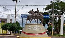 Dom Pedrito - Monumento  Paz Farroupilha-Foto:Roque Oliveira