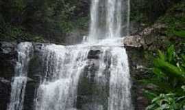 Doutor Ricardo - Cascata da Gruta-Foto:clebertondb 