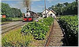 Garibaldi - Estao Ferroviria em Garibaldi-RS-Foto:Roberta Soriano