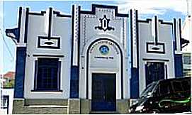 Garibaldi - Prdio da Unio de Moos Catlicos em Garibaldi-RS-Foto:Roberta Soriano