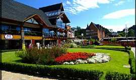 Gramado - Gramado-RS-Praa ao lado da Igreja-Foto:Sunriser