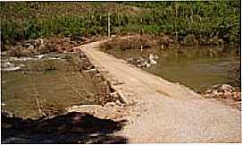 Guapor - Ponte sbre o Rio Guapor-Foto:Gilberto Luis Dal Ma