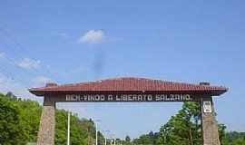 Liberato Salzano - Portico de Liberato Salzano-RS - por rscariot