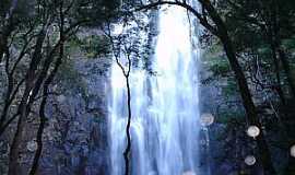 Machadinho - Cascata das Bromlias