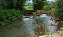 Mampituba - Represa de pedras em Mampituba-Foto:Archimedes