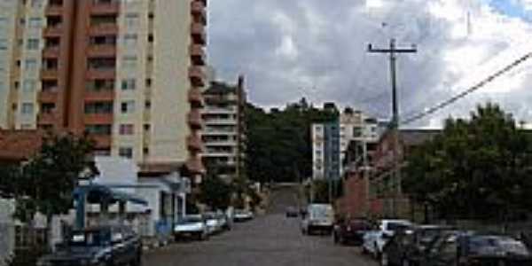 Rua Duque de Caxias em Mara-Foto:luis.armando