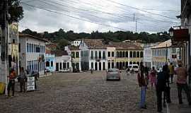 Lenis - Lenis-BA-Casario no centro da cidade-Foto:Joannis Mihail Moudatsos