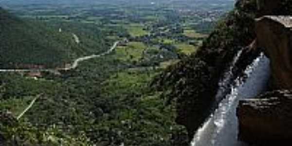 Cachoeira em Livramento de Nossa Senhora-BA-Foto:doutorjorge