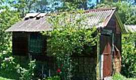 Quitria - Rancho de Lata-Foto:Roque Oliveira 