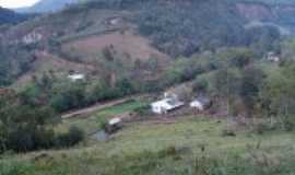 Riozinho - Vista da estrada que leva para  cascata da chuvisqueiro, Por MARIA LOURDES ARNHOLD DA SILVA